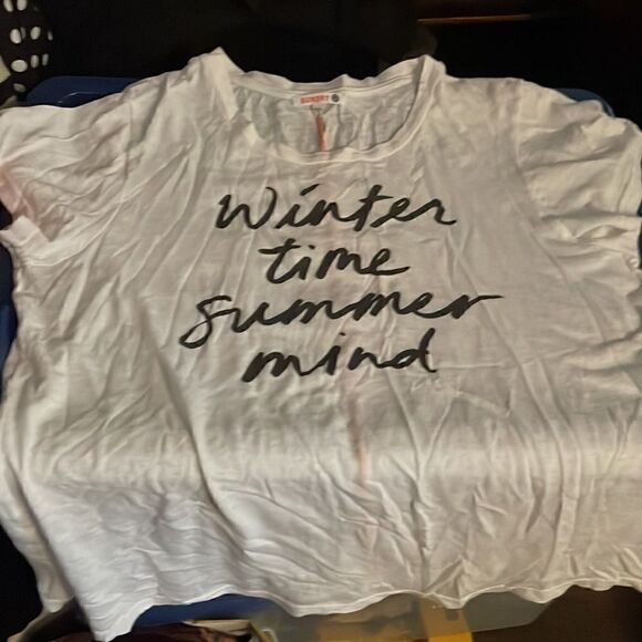 Sundry T-shirt - Picture 2 of 3